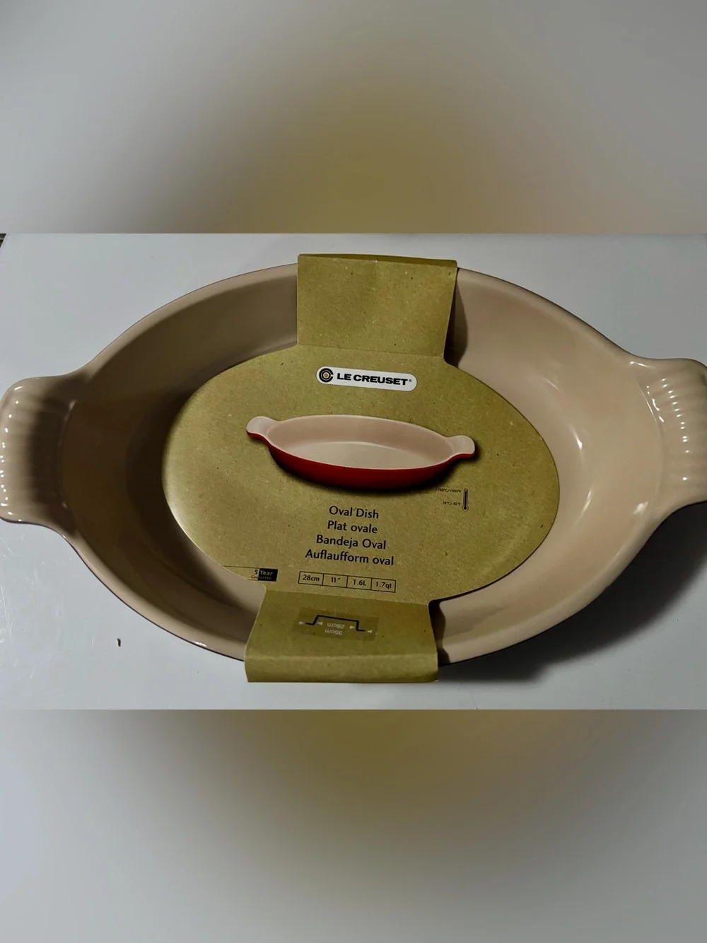 NWT Le Creuset Oval Dish in Cassis 35/28cm